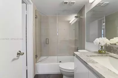540 Brickell Key Dr #1519, Miami, FL 33131 - Photo 23