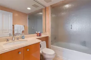 17875 Collins Ave, Sunny Isles Beach, FL 33160 - Photo 27
