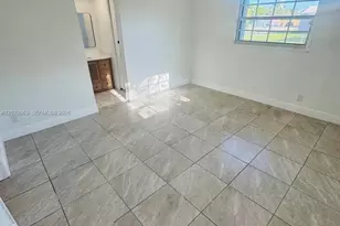 2502 Harding St, Hollywood, FL 33020 - Photo 3