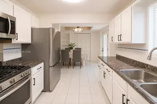 19221 SW 319th St, Homestead, FL 33030 - Photo 9