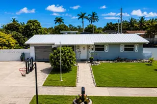 19221 SW 319th St, Homestead, FL 33030 - Photo 3
