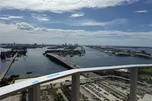 1400 Biscayne Blvd, Miami, FL 33132 - Photo 5