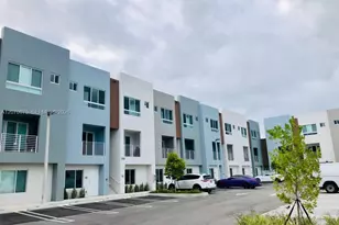 2505 NE 193 St, Aventura, FL 33180 - Photo 1