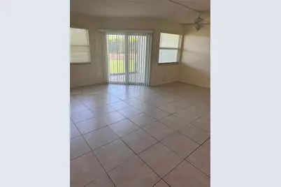 2255 SE 27th Dr #102-E, Homestead, FL 33035 - Photo 5
