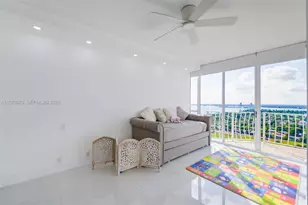 7601 E Treasure Dr, North Bay Village, FL 33141 - Photo 7