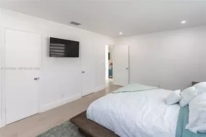 4010 Johnson St, Hollywood, FL 33021 - Photo 11