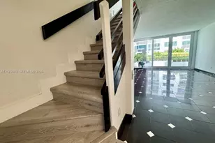 5401 Collins Ave, Miami Beach, FL 33140 - Photo 31