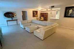 2640 NE 135th St, North Miami, FL 33181 - Photo 7