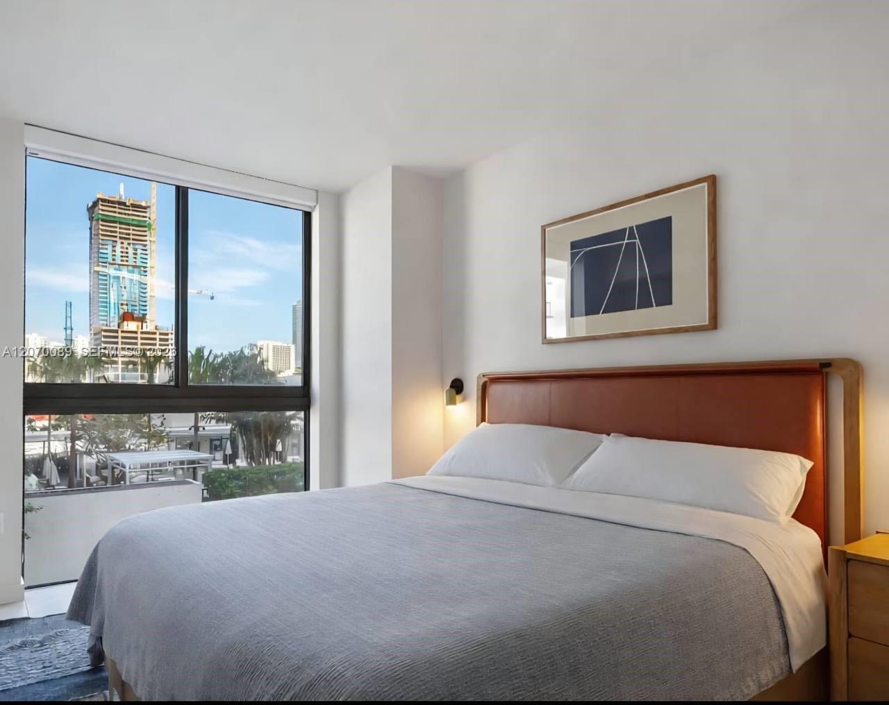 11 NE 6th #1210 - 11 NE 6th #1210, Miami, FL 33132 Luxury Property | Jose Angel Pina