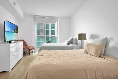250 Sunny Isles Blvd #3-904, Sunny Isles Beach, FL 33160 - Photo 9