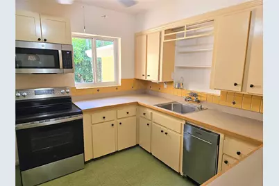 6624 SW 78th Ter, South Miami, FL 33143 - Photo 9