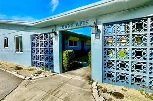 1821 N 17th Ct, Hollywood, FL 33020 - Photo 1