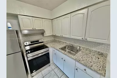 1821 N 17th Ct #24, Hollywood, FL 33020 - Photo 7