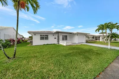 8502 NW 59th St, Tamarac, FL 33321 - Photo 3