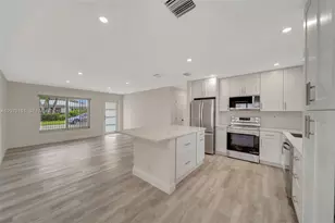 8502 NW 59th St, Tamarac, FL 33321 - Photo 5