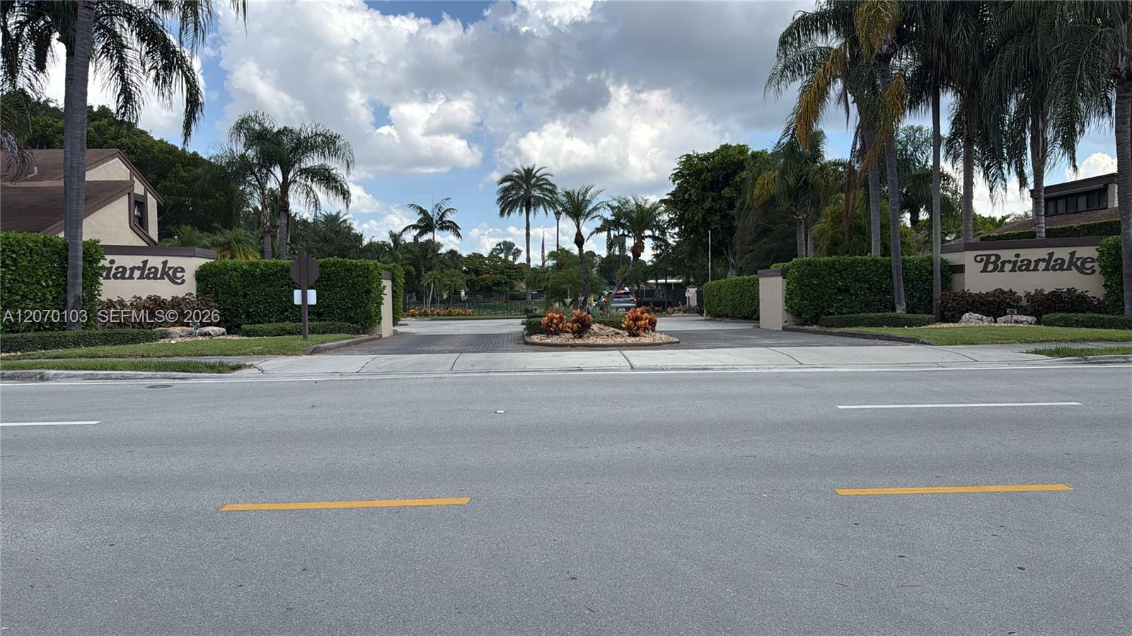 9114 SW 132nd Ln #9114 - 9114 SW 132nd Ln #9114, Miami, FL 33176 Luxury Property | Jose Angel Pina