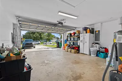 401 NW Kilpatrick Ave, Port Saint Lucie, FL 34983 - Photo 43