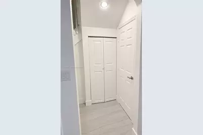 9229 W 33rd Way, Hialeah, FL 33018 - Photo 13