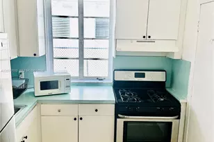 315 86th St, Miami Beach, FL 33141 - Photo 9