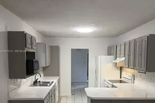 19920 SW 118th Pl, Miami, FL 33177 - Photo 5