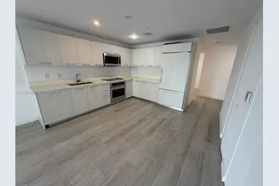 55 SW 9th St #2410, Miami, FL 33130 - Photo 1
