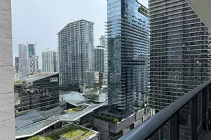 55 SW 9th St, Miami, FL 33130 - Photo 9