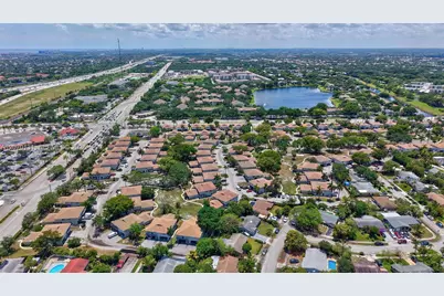 1501 Ilene Ct #4, Delray Beach, FL 33445 - Photo 9
