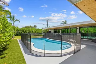 200 N 52nd Ave, Hollywood, FL 33021 - Photo 17