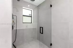 200 N 52nd Ave, Hollywood, FL 33021 - Photo 9