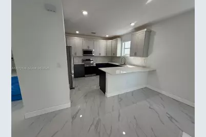 1409 SE 26th Ter #1409, Homestead, FL 33035 - Photo 3