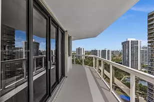 20185 E Country Club Dr, Aventura, FL 33180 - Photo 21
