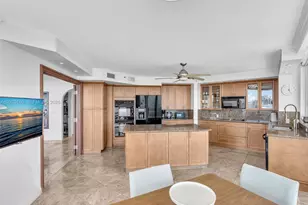 20185 E Country Club Dr, Aventura, FL 33180 - Photo 41