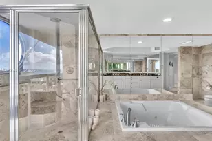 20185 E Country Club Dr, Aventura, FL 33180 - Photo 15