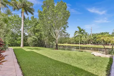 3828 Pine Lake Dr, Weston, FL 33332 - Photo 131