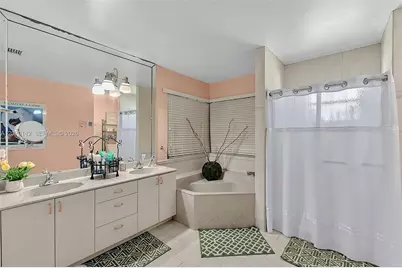 15735 SW 153rd Ave, Miami, FL 33187 - Photo 21