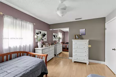 15735 SW 153rd Ave, Miami, FL 33187 - Photo 27