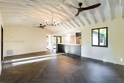 10901 NE 3rd Ave, Miami, FL 33161 - Photo 11