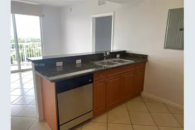 1 Glen Royal Pkwy #1113, Miami, FL 33125 - Photo 3