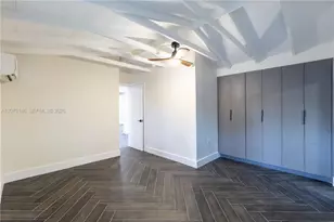 10901 NE 3rd Ave, Miami, FL 33161 - Photo 15