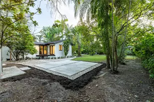 10901 NE 3rd Ave, Miami, FL 33161 - Photo 11