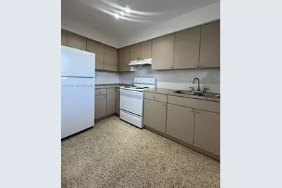3181 SW 18th St #2, Miami, FL 33145 - Photo 9