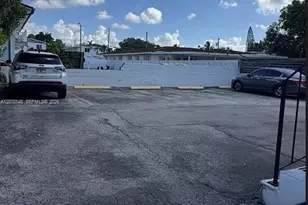 3181 SW 18th St, Miami, FL 33145 - Photo 3