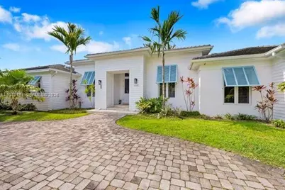 7840 SW 133rd Ter, Pinecrest, FL 33156 - Photo 1