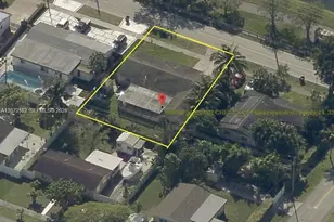 10891 N Snapper Creek Dr, Miami, FL 33173 - Photo 27