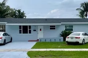 10891 N Snapper Creek Dr, Miami, FL 33173 - Photo 1