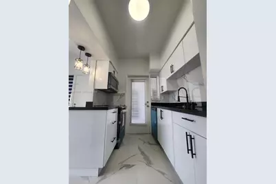 2101 Normandy Dr #202, Miami Beach, FL 33141 - Photo 11