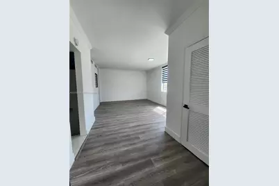 2101 Normandy Dr #202, Miami Beach, FL 33141 - Photo 5
