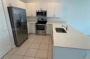 11863 SW 247th Ter, Homestead, FL 33032 - Photo 3