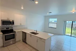 11863 SW 247th Ter, Homestead, FL 33032 - Photo 11