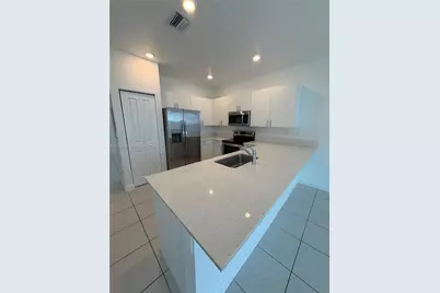 11863 SW 247th Ter #11863, Homestead, FL 33032 - Photo 9
